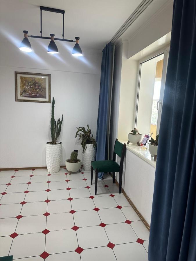 Apart 13 Almaty Bagian luar foto