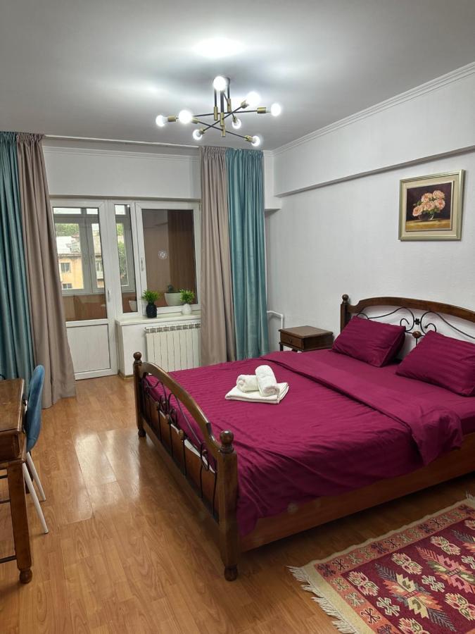 Apart 13 Almaty Bagian luar foto